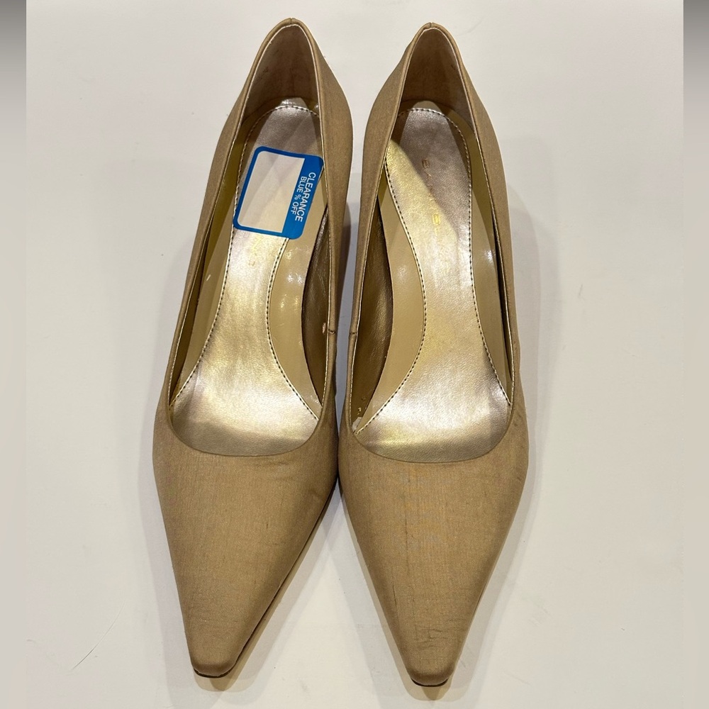 Bandolino Soft Gold Pointed Toe Heels